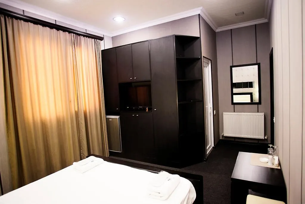Panorama Eco-Hotel Tbilisi 3*,  Georgien