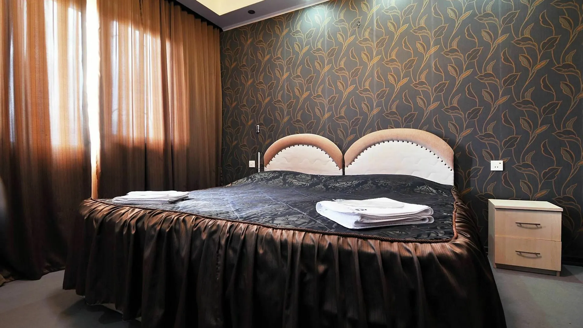 Panorama Eco-Hotel Tbilisi 3*,  Georgien